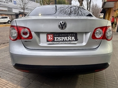 Volkswagen Vento Luxury 1.9 TDI DSG