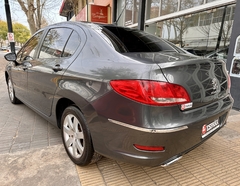 Imagen de Peugeot 408 Allure Navegador 1.6 HDI Full 2014 con Navegador