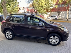 Peugeot 2008 Allure 1.6 - tienda online