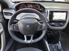 Peugeot 2008 Allure 1.6 - Automotores España