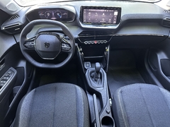 Peugeot 208 Allure AT 1.6 en internet