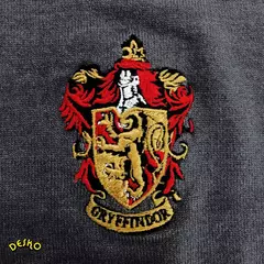 Sweater Gryffindor uniforme - Harry Potter en internet