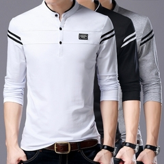 Camiseta masculina manga compridas com gola mandarim confeccionada em algodão