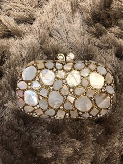 LOCAÇÃO Clutch Madrepérola com dourado - Brilliê