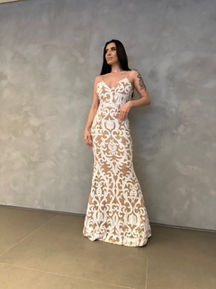 LOCAÇÃO Vestido Nude com paête branco