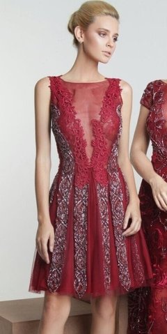 LOCAÇÃO Vestido Curto Marsala na internet