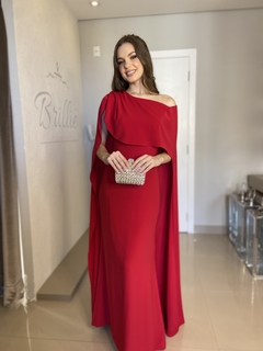 LOCAÇÃO Vestido vermelho mangas capa - Brilliê