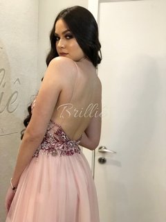 LOCAÇÃO Vestido Princesa Rosa Bordado Marsala na internet