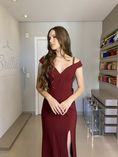 LOCAÇÃO Vestido Marsala com fenda - Brilliê