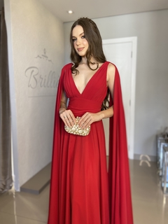 LOCAÇÃO Vestido Vermelho Fluído Mangas Xale