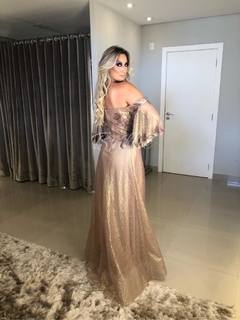 LOCAÇÃO Vestido Dourado Ombro a Ombro na internet