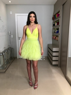 LOCAÇÃO Vestido curto verde neon paetês e tule - Brilliê