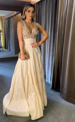 LOCAÇÃO Vestido Nude princesa corset bordado