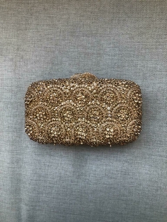 LOCAÇÃO Clutch Dourada Pedraria