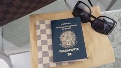 PORTA PASSAPORTE DAMIER AZUR - CARTÕES E DOCUMENTOS