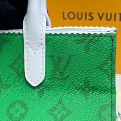 Bolsa LV Carry It Monogram Canvas Coleção Primavera / Verão 2021 VERDE - comprar online