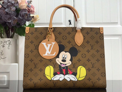 BOLSA ONTHEGO GM MONOGRAM DISNEY MICKEY MOUSE