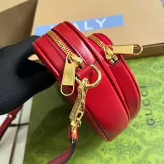 Imagem do BOLSA TIRACOLO GUCCI INTERLOCKING G MINI HEART