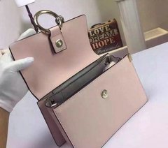 Bolsa Faye Small Premium Pink Light - Réplicas de Bolsas Grifes Famosas