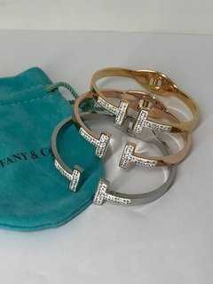 RÉPLICA BRACELETE TIFFANY & CO "T" BRILHANTES