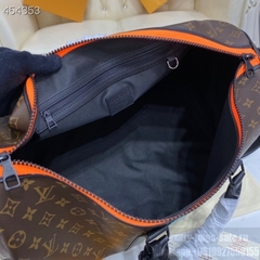 Imagem do LV Zoom With Friends Keepall Bandoulière Monogram Canvas Coleção Primavera / Verão 2021 , marrom