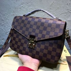 BOLSA DE GRIFE POCHETTE MÉTIS DAMIER EBENE