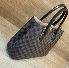 Bolsa LV Kes1ngton Canvas - Linha Premium

 - Réplicas de Bolsas Grifes Famosas