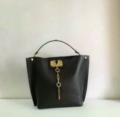 LANÇAMENTO BOLSA VAL&NTINO BLACK - LINHA ITALIANA - comprar online