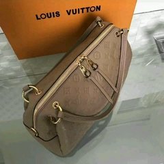 BOLSA LV NUDE - LINHA ITALIANA - Réplicas de Bolsas Grifes Famosas