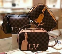 LANÇAMENTO BOLSA LV D. £bene - LINHA ITALIANA