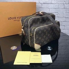 BOLSA LV - LINHA ITALIANA PREMIUM

