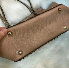 BOLSA VLTN ROCKSTUD NUDE - LINHA ITALIANA PREMIUM na internet