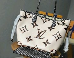 Bolsa LV N€ver. White - Linha Italiana

Premium