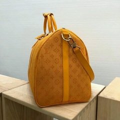 LANÇAMENTO Mala L.V Amarela 45cm - Linha Italiana
Premium
 - comprar online