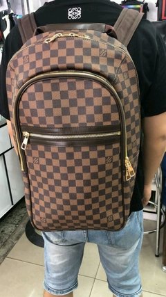 MOCHILA LV - LINHA ITALIANA PREMIUM - Réplicas de Bolsas Grifes Famosas