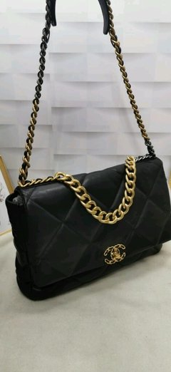 LANÇAMENTO BOLSA CHAN£L 36cm BLACK COM FERRAGENS DOURADA - LINHA ITALIANA PREMIUM