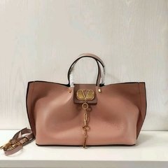 LANÇAMENTO BOLSA VLTN - LINHA ITALIANA PREMIUM