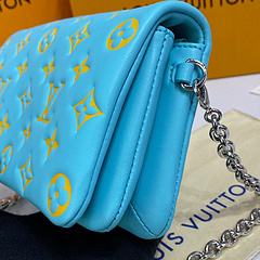 Bolsa Pochette Coussin Azul bb Coleção Atual - Linha Italiana - Réplicas de Bolsas Grifes Famosas