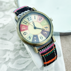 Reloj 0239 | Hippie