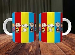 Caneca Família Snoopy