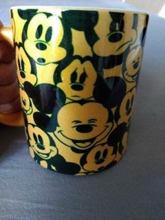 Caneca Mickey na internet