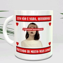 Caneca vilã Paola Bracho