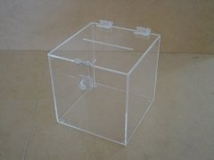 Urna Acrílico 25x25x25cm Cubo - comprar online