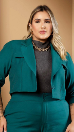 Blazer Feminino Plus Size Alfaiataria Luana - comprar online