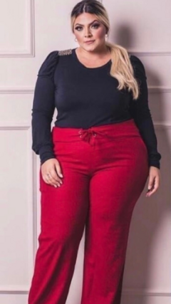 Calça Feminina Plus Size Pantalona com Ilhós