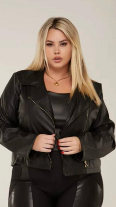 Jaqueta Feminina Plus Size Cirrê na internet