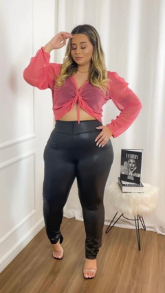 Calça Feminina Plus Size de Cirrê com Zíper na internet