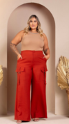 Calça Feminina Plus Size Cargo Izadora