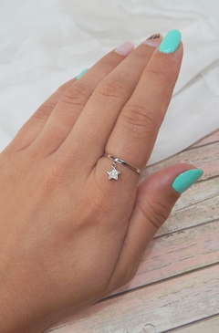 Anillo con dije Estrella