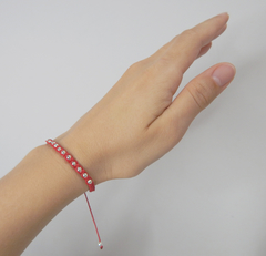 Pulsera Macrame roja con bolitas - comprar online